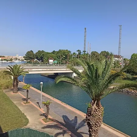Superbe Cabine, Cap D'agde אגדה